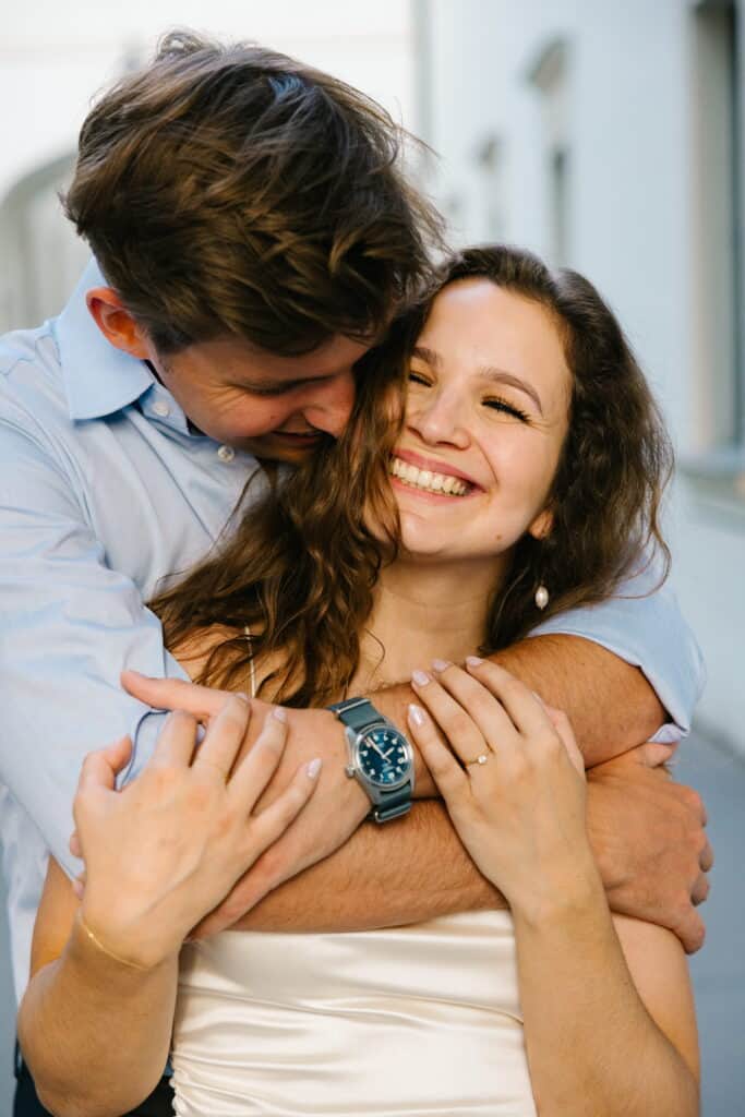 Happy couple embracing, copyright Chiara Hammerer.